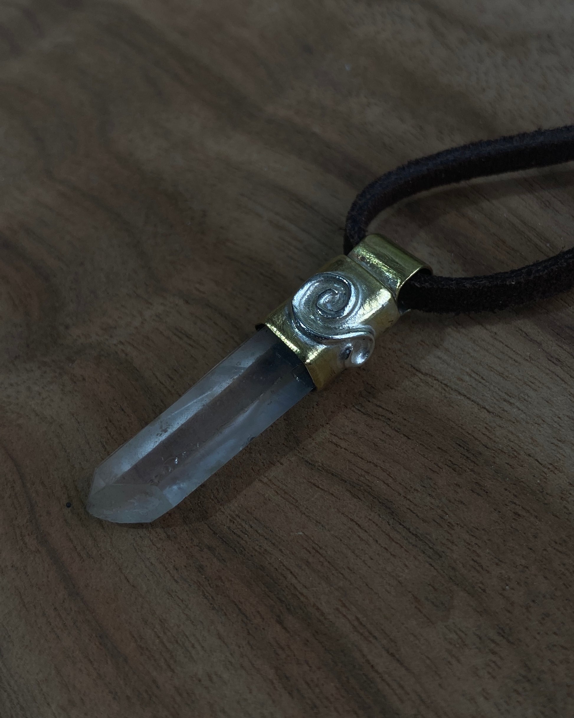 Spiral pendant